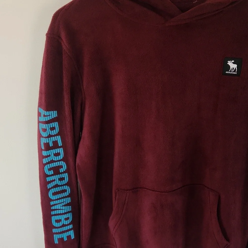 NWT Abercrombie & Fitch Burgundy Hoodie